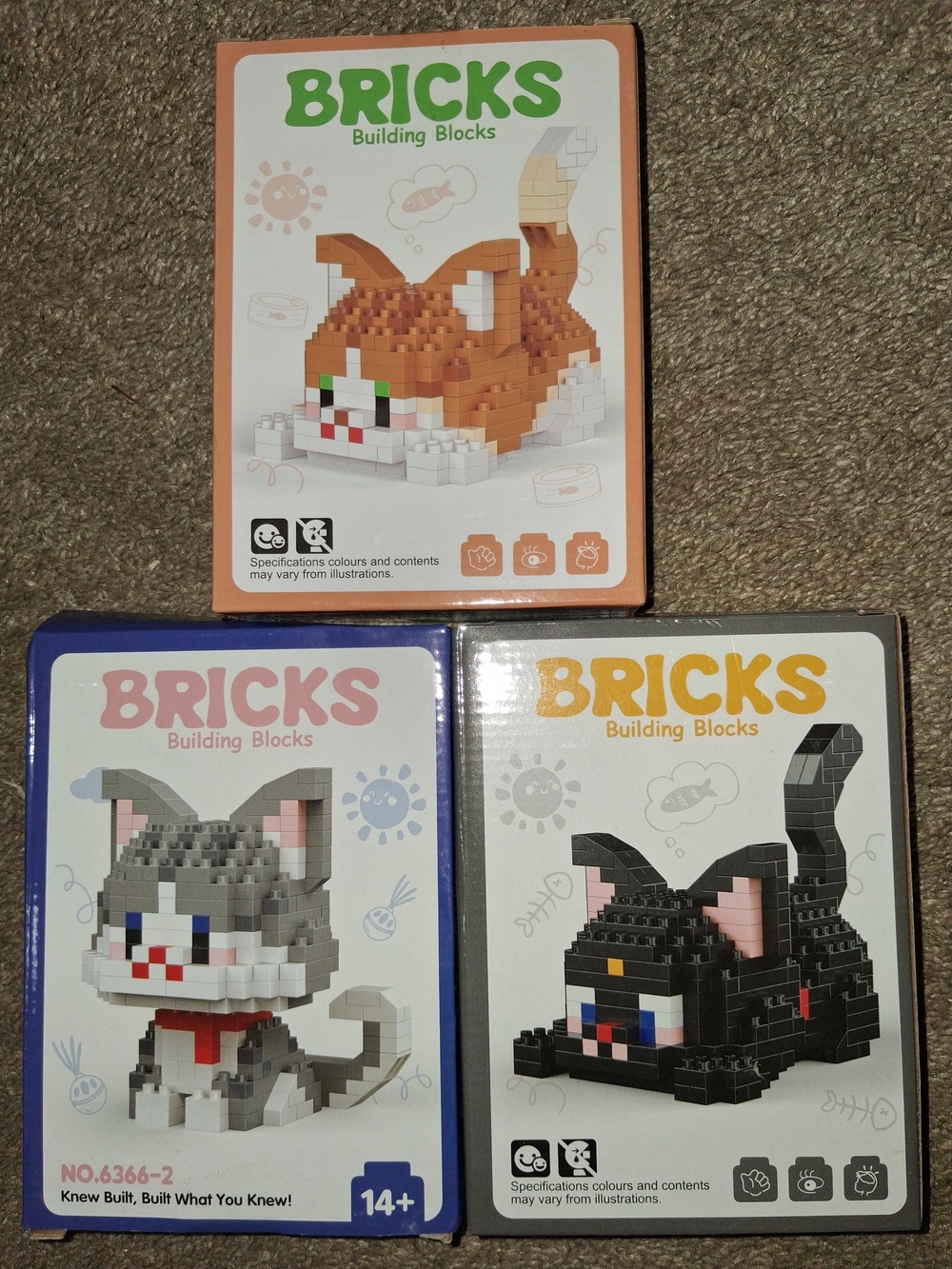 BRICKS Building Blocks Cat Toy Set - Assorted Colors (Orange, Gray, Black)